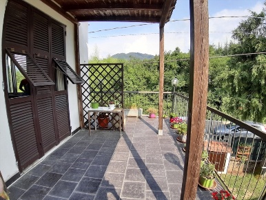 Foto Appartamento a Beverino di 160 m² con 5 locali in vendita