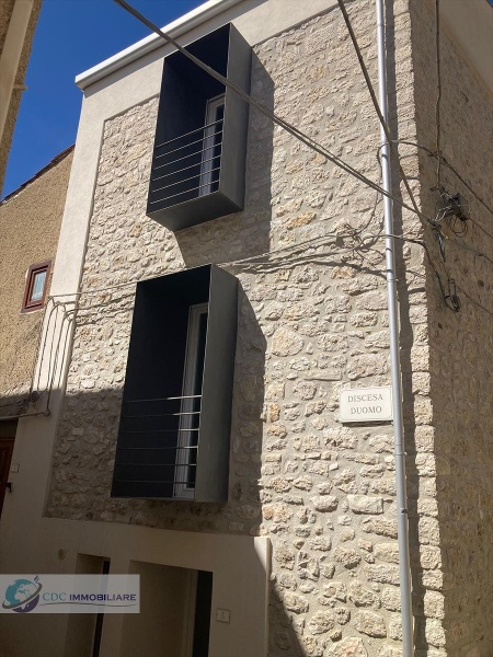 appartamento in vendita a Castronovo di Sicilia