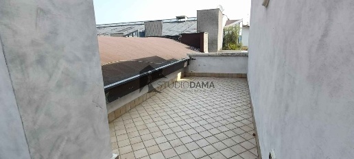Foto Appartamento a Moniga del Garda di 65 m² con 2 locali in vendita