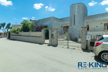 Foto Villa unifamiliare in Via Giovanni XXIII, Diso Centro di 250 m²