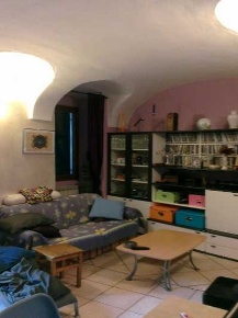 Foto Appartamento a Dolceacqua di 100 m² con 6 locali in vendita