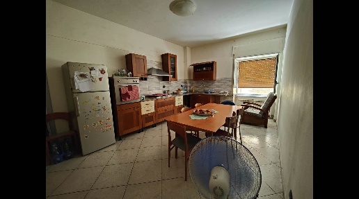 Foto Appartamento in CORSO CARMINE, Cerisano di 90 m² con 4 locali