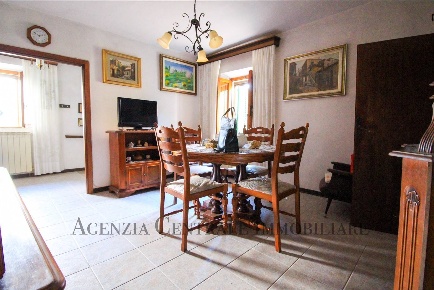 Foto Appartamento a Campagnatico Centro di 90 m² con 4 locali in vendita