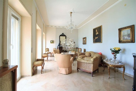 Foto Appartamento in via picherali, Siracusa Ortigia di 245 m² in vendita