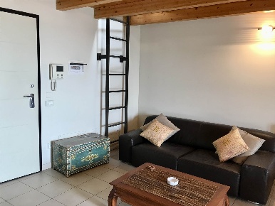 Foto Appartamento in Via Carlo Alberto, Moniga del Garda di 81 m²