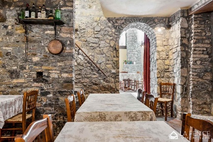 Foto Villa unifamiliare in VIA CAFAGGIO 1, Beverino Centro di 485 m²