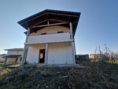 Foto Villa unifamiliare in Via Libertà 79, Valdengo di 120 m² con 5 locali