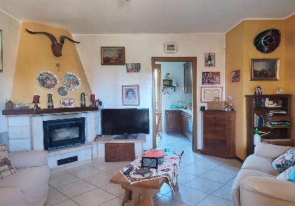 Foto Appartamento a San Quirico d'Orcia Centro di 120 m² con 6 locali