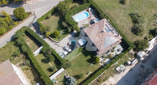 Foto Villa unifamiliare in Via San Giuseppe, Pietradefusi Centro di 370 m²