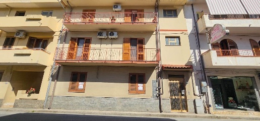 Foto Appartamento in Via Nazionale  182, Falcone Centro di 126 m²