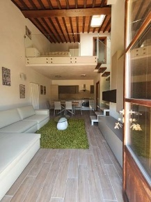 Foto Appartamento a Pienza Centro di 75 m² con 5 locali in vendita