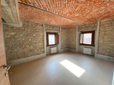 Foto Appartamento in Via Caduti della Libertà 1, Verrès Centro di 92 m²