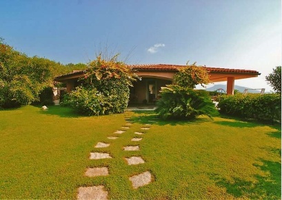 Foto Villa unifamiliare in Spiaggia Sos Aranzos, Golfo Aranci di 180 m²