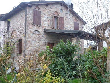 Foto Appartamento a Calendasco Centro di 140 m² con 4 locali in vendita