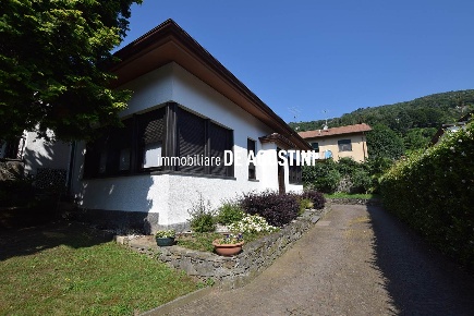 Foto Appartamento in Via Privata Agnelli 4, Lesa Centro di 60 m² in affitto