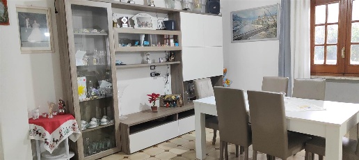 Foto Appartamento a Castiglione Cosentino di 120 m² con 6 locali in vendita