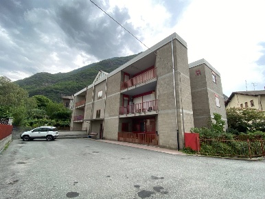 Foto Appartamento in Via Circonvallazione, Verrès Centro di 113 m²