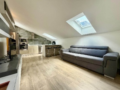 Foto Appartamento in Via Pizzo 3, Prata Camportaccio Pizzo di 63 m²