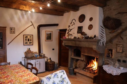 Foto Appartamento a Lama Mocogno di 102 m² con 5 locali in vendita