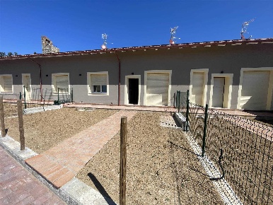 Foto Appartamento a Campagnatico Centro di 93 m² con 4 locali in vendita