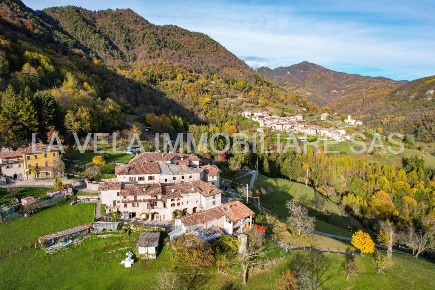 Foto Appartamento a Gargnano di 100 m² con 3 locali in vendita