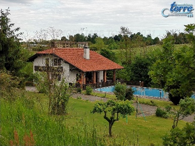 Foto Villa unifamiliare in via pradis, Colloredo di Monte Albano Pradis