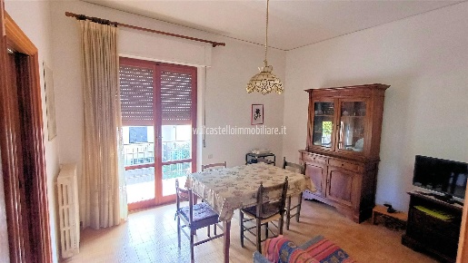 Foto Appartamento in via Risorgimento 1, Cetona di 150 m² con 6 locali