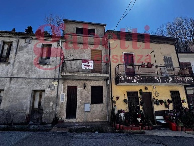 Foto Appartamento in Via Mangone (CS) via Berardi 73, Mangone Centro