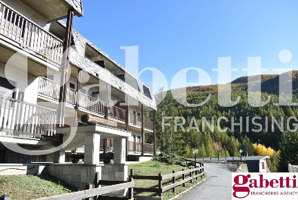 Foto Appartamento in Via Signal 8, Sauze d'Oulx di 35 m² con 1 locali