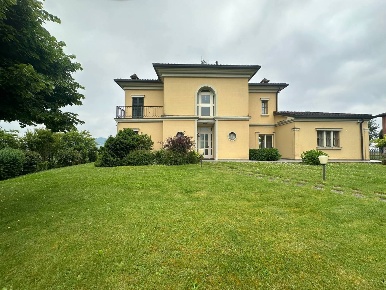Foto Villa singola in Via Croce 3, Montebello della Battaglia Montebello