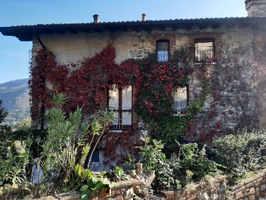 Foto Villa singola in Via Oriolo, Vallio Terme di 254 m² con 5 locali