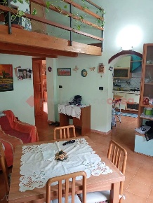 Foto Villa bifamiliare in Via immagine snc, Oricola di 100 m² con 5 locali
