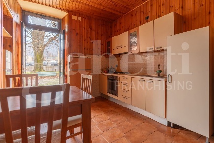 Foto Appartamento in Via Vittorio Veneto 41, San Germano Chisone di 48 m²