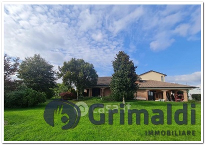 Foto Villa singola in Via Marconi 10, Ozzero in vendita