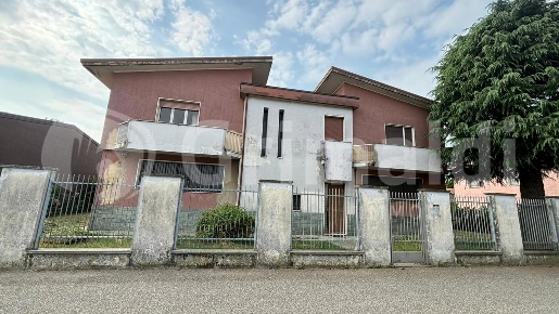 Foto Villa unifamiliare in Via Benedetto XV 13, Cassinetta di Lugagnano