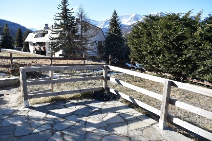 Foto Appartamento in Via Oulx 15, Sauze d'Oulx di 75 m² con 4 locali