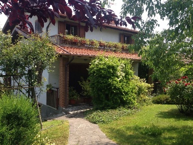 Foto Villa unifamiliare in Via Fraz. Carmine 1, Colli Verdi in vendita