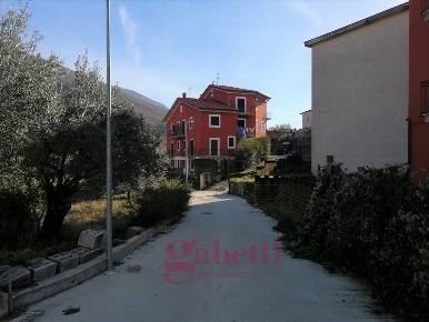Foto Villa a schiera in Via delle Mura 13, Castello del Matese di 120 m²