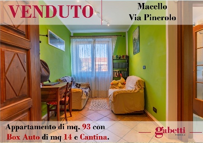 Foto Appartamento in Via PINEROLO 29/A, Macello Centro di 93 m² in vendita