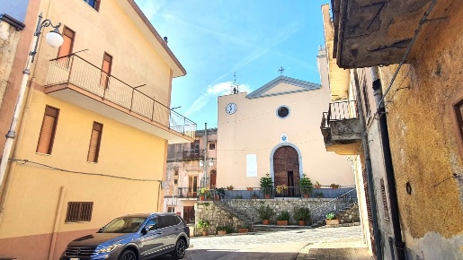 Foto Appartamento in Via Roccaforte 37, Godrano di 163 m² con 4 locali