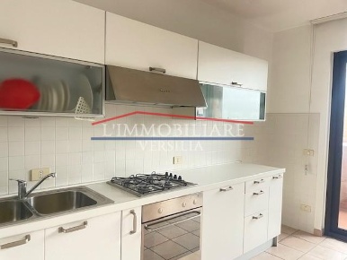 Foto Appartamento a Massa Centro di 59 m² con 3 locali in vendita