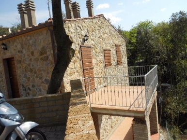 Foto Villa unifamiliare a Santa Luce Pastina di 65 m² con 3 locali