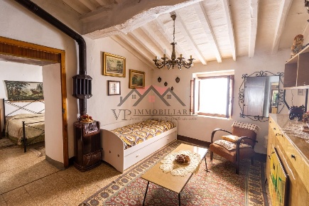 Foto Appartamento a Monterotondo Marittimo Centro di 66 m² con 4 locali
