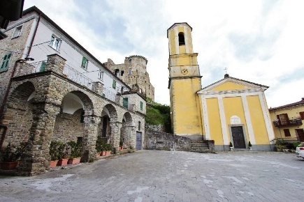 Foto Appartamento a Calice al Cornoviglio di 61 m² con 4 locali in vendita