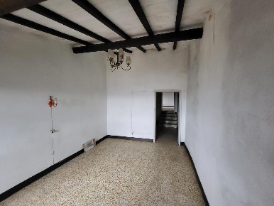 Foto Appartamento a Chianni di 70 m² con 3 locali in vendita