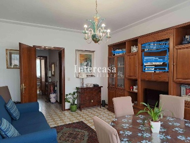 Foto Appartamento a Pisa Pratale di 90 m² con 4 locali in vendita