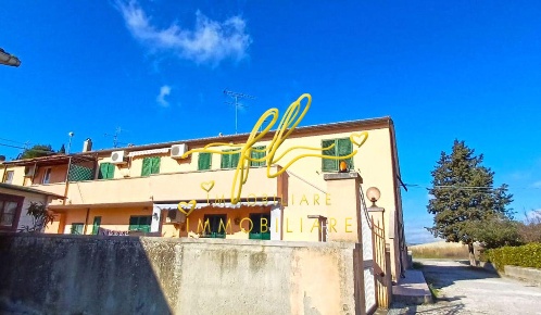 Foto Appartamento a Castellina Marittima in vendita