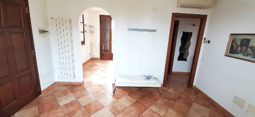 Foto Appartamento a Casale Marittimo di 62 m² con 4 locali in vendita