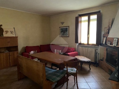Foto Appartamento in CORTETANO, Paderno Ponchielli Ossolaro di 50 m²