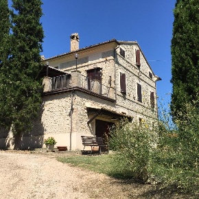 Foto Villa unifamiliare a Massignano di 400 m² in vendita